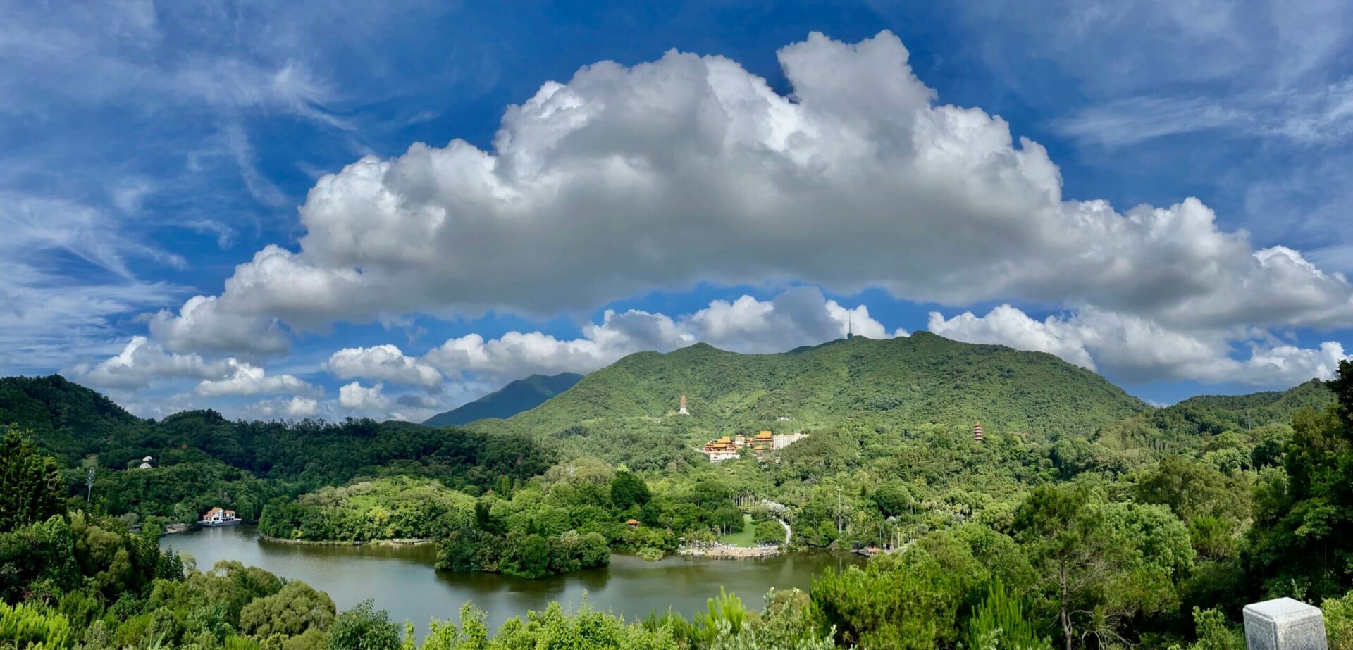 仙湖全景图